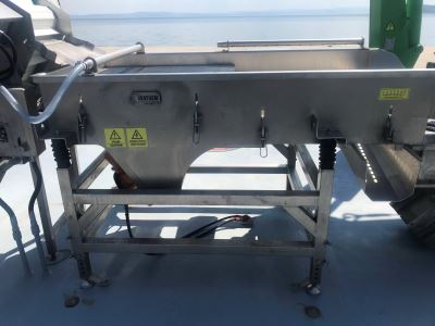ESN-M Vibrating Mussel Grader